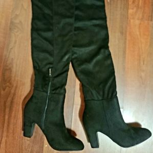 Aldo Over the knee boot